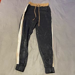 Zara Black Casual Jogger Pants with Brown Waistband